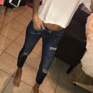 Relaxed Fit Ripped Jeans